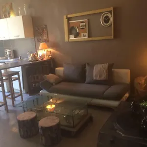 https://appartement-de-la-calade.fr-provencehotel.com